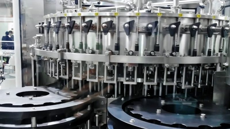 屠宰设备材质选择：不锈钢，稳定与洁净的保证**